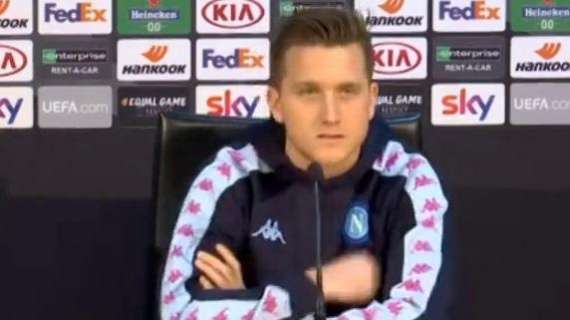 Zielinski in conferenza: "Real Sociedad forte, ha qualità ma noi vogliamo un risultato utile"