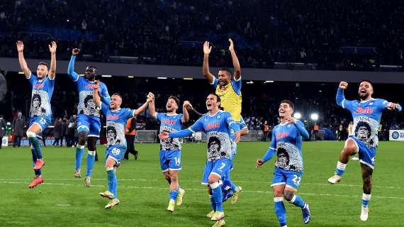 RILEGGI LIVE - Napoli-Salernitana 4-1 (18' Juan Jesus, 33' Bonazzoli, 45'+4 Mertens, 48' Rrahmani, 53' Insigne): derby campano azzurro!