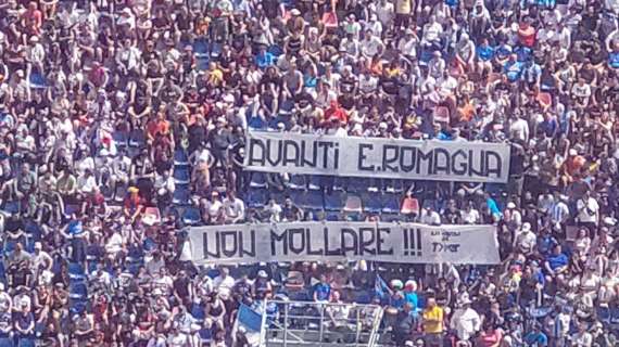 FOTO - "Avanti Emilia-Romagna, non mollare", lo striscione di sostegno dei tifosi del Napoli