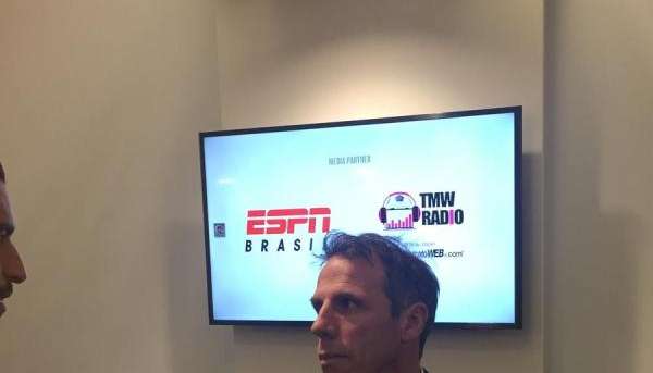 Zola: "Futuro con Sarri al Chelsea? Mi tirano sempre in ballo, ma non so nulla di questa ipotesi..."