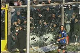 Atalanta-Juve, tensione post-partita: un arresto, due agenti contusi, due volanti e cinque autobus danneggiati