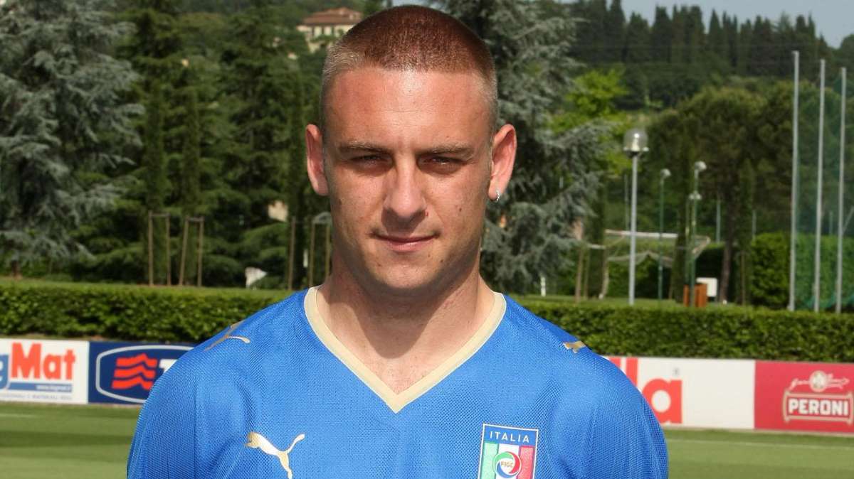 De Rossi: "Dispiaciuto per l'esonero di Donadoni. Il nostro calcio non sa aspettare"
