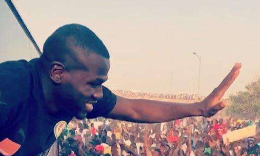 FOTO - Koulibaly e l'amore per il Senegal: "Così è nata la mia storia con il calcio..."