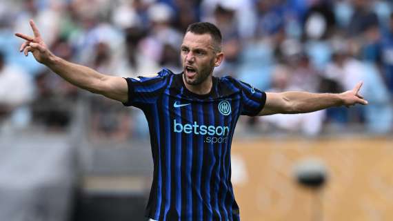 Inter, la promessa di De Vrij: "L'anno prossimo faremo di tutto per vincere"