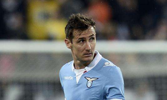 Lazio, Klose firma il rinnovo solo in caso di Champions