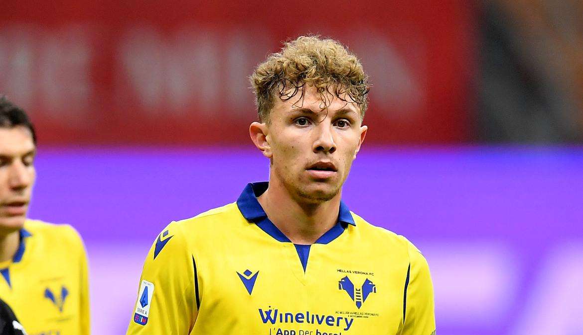 Lovato piace al Napoli e non solo, contatti in corso tra Lazio e Verona: la richiesta scaligera