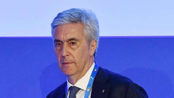 AUDIO - Figc, Sibilia spinge per la riapertura degli stadi: "Giusto farlo da settembre"