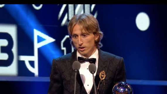 UFFICIALE - Fifa Best 2018, Luka Modric vince il premio come miglior giocatore: battuti Cr7 e Salah