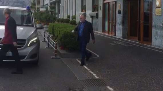 VIDEO TN - ADL lascia l'hotel Vesuvio: parteciperà a un forum nella redazione de Il Mattino