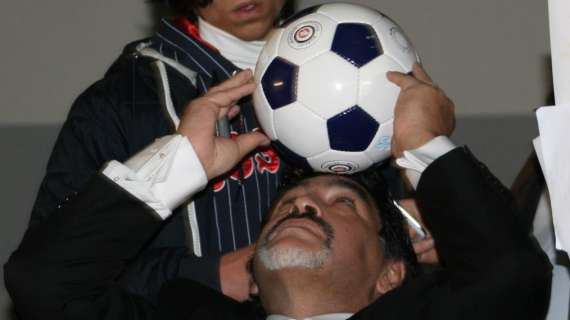 Maradona: "Inter e Roma su Mazzarri. Napoli, ho un sogno: la panchina azzurra!"
