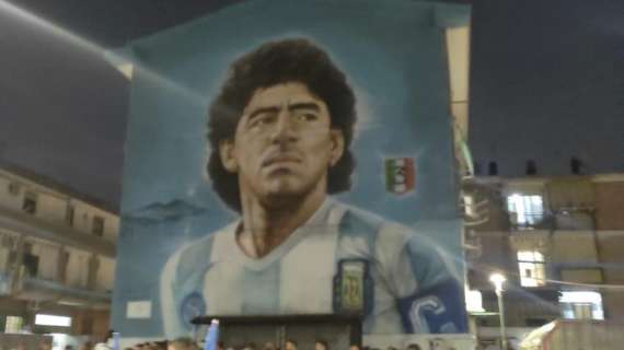 FOTO-VIDEO - C'è un altro Maradona in città: nuovo murale per Diego al rione Traiano
