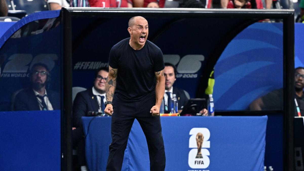 Cannavaro: "Messi un robot, ma scelgo Maradona perché dava più emozioni"