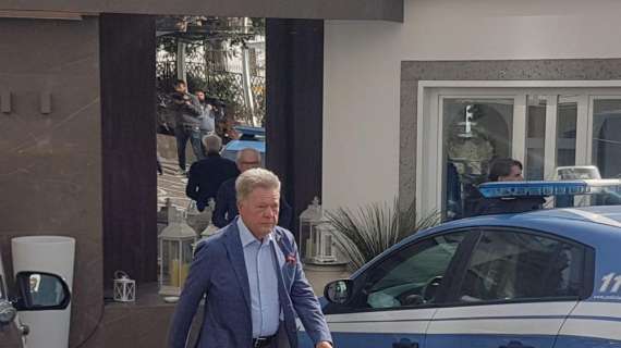 FOTOGALLERY TN - Pranzo Uefa, la dirigenza del Salisburgo arriva a Villa d'Angelo