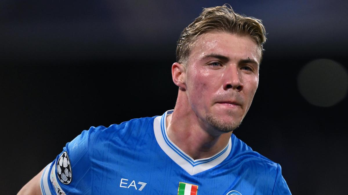 Hojlund-Napoli, Romano: "Nessun dubbio sul riscatto, storia finita con lo United! Le cifre"