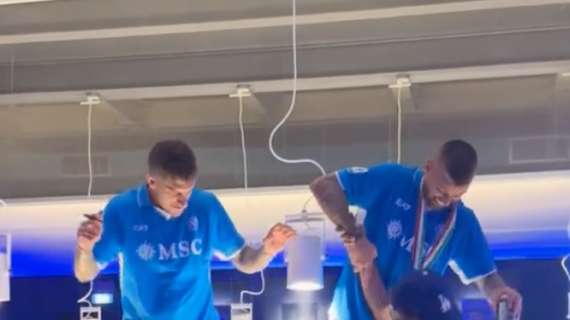 Il Maradona diventa discoteca! Spina-DiLo scatenati... e balla anche il ds Manna