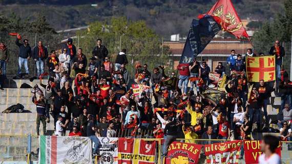FOTO - Ultras Messina celebrano Scudetto: "Ieri, oggi e domani siamo tutti napoletani!"