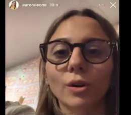 “Le donne non giocano a calcio". Aurora Leone (The Jackal) invitata e poi cacciata dalla Partita del Cuore