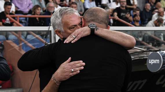 Mourinho punge il Napoli: “Non hanno nessuno che è al livello di Dybala”