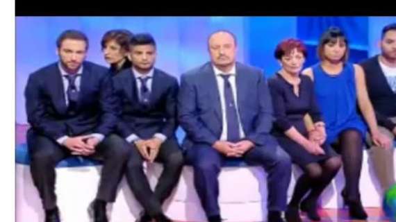 Benitez, Higuain ed Insigne a “C’è posta per te”: ecco il racconto della serata, azzurri commossi