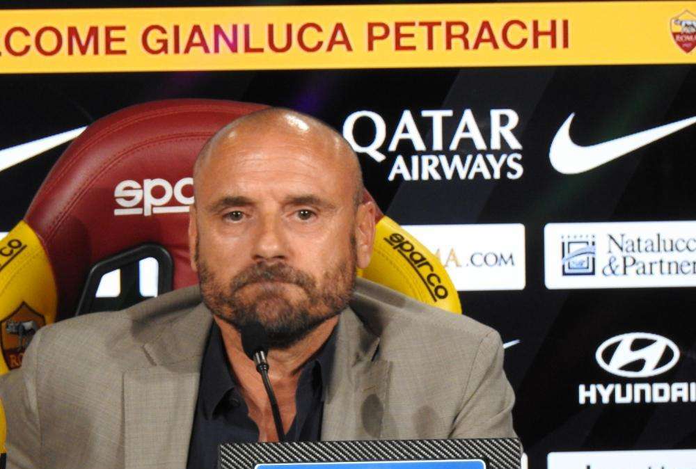 Roma, Petrachi insiste: "Scambio Spinazzola-Politano era chiuso. Nei prossimi giorni..."