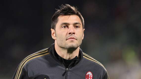 Amelia promuove Sokratis: "Un veterano già da giovane! Fisico, dinamico e di livello internazionale"