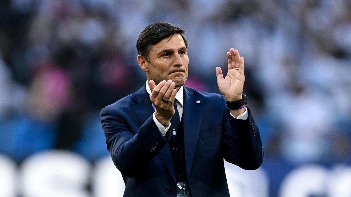 Inter, Zanetti: "Chivu condottiero, non era facile. Dietro c'era il Napoli...