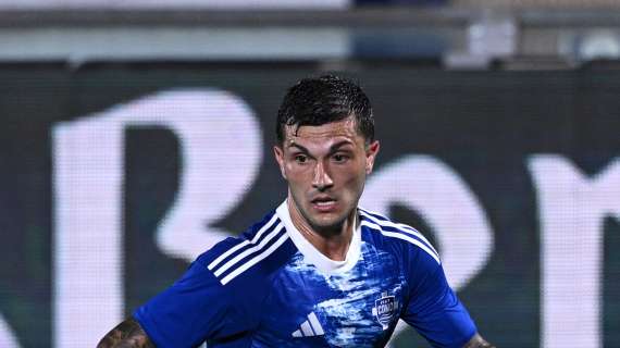Strefezza pronto a sfidare il Napoli a Castel di Sangro: saluta il Como e va all'Olympiacos