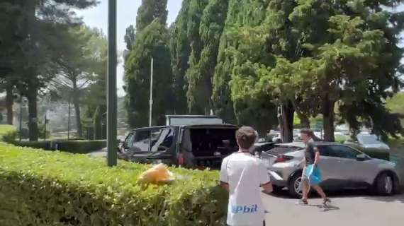 De Bruyne, visite terminate! Il belga lascia Villa Stuart da un'uscita secondaria
