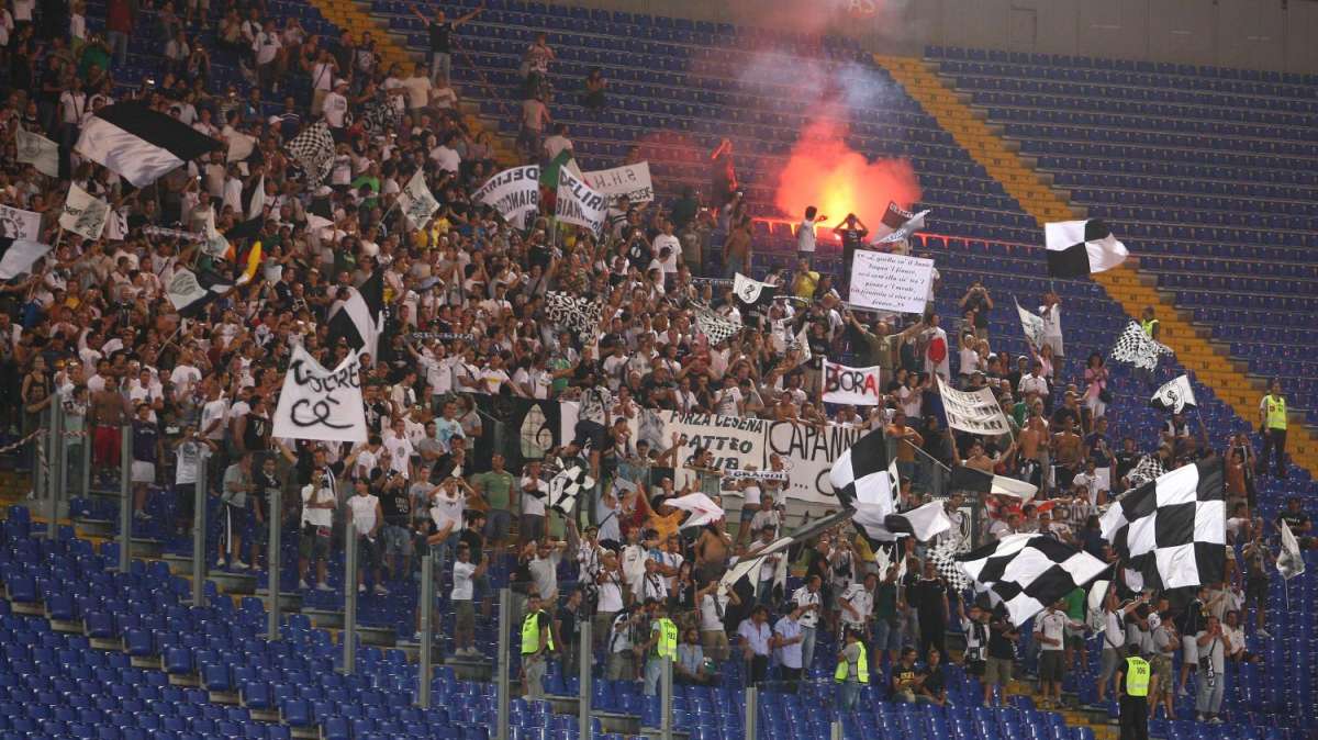 Tifosi Cesena: "A Catania c'eravamo: ecco come si aggirano i divieti"