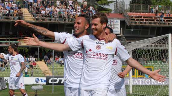 Il Livorno recupera Gemiti ma partirà dalla panchina