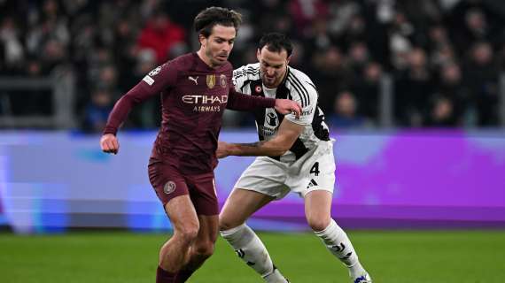 Grealish-Napoli, Gazzetta: "Affare possibile solo se il City paga metà ingaggio"