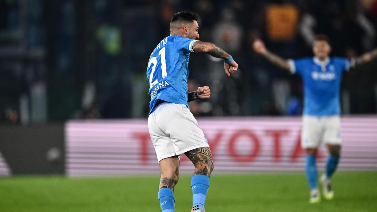 Napoli rientrato a Napoli con un treno speciale: il motivo