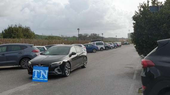 FOTO TN - Edo De Laurentiis arrivato a Castel Volturno: si attende anche ADL