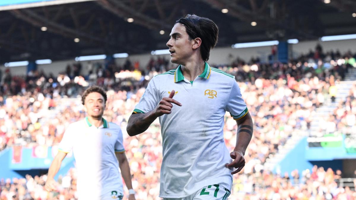 La Roma risponde al Napoli: aggancio in vetta, Sassuolo battuto di misura