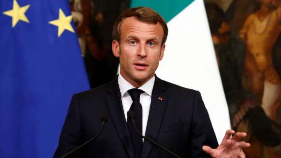 Torna la Bundesliga, nonostante le pressioni di Macron: presidente francese voleva stop