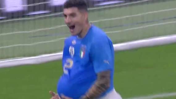 Uno-due Italia, Di Lorenzo pareggia. Grande giocata di Raspadori e assist per il 2-1
