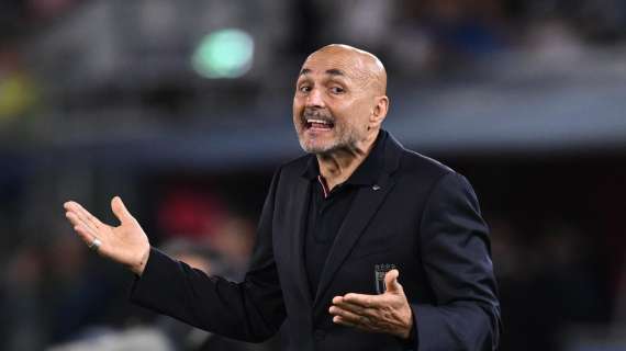 Spalletti: "Alla Playstation ho giocato anch'io, ma è giusto farlo alle 3-4 del mattino?"