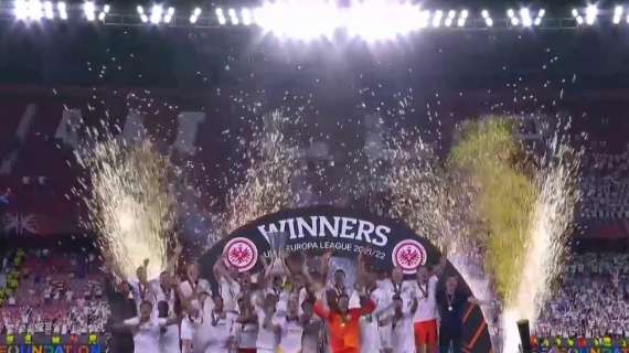 Europa League, l'Eintracht trionfa ai rigori: l'errore di Ramsey condanna i Rangers