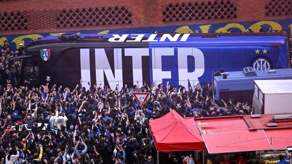 A Milano protestano: "A Napoli 5 maxischermi, qui per finale Champions solo uno e a pagamento"