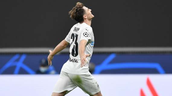 Borussia M'gladbach, Hofmann punge l'Inter: "Il loro gioco consiste nel dare palla a Lukaku"