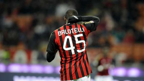 Balotelli, nuovo attacco dalla showgirl napoletana Raffaella Fico: "E' un bugiardo"