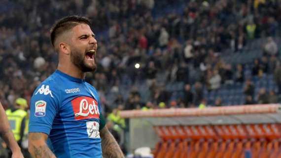 "Chi non salta è juventino", Insigne risponde al coro della Curva B a fine gara