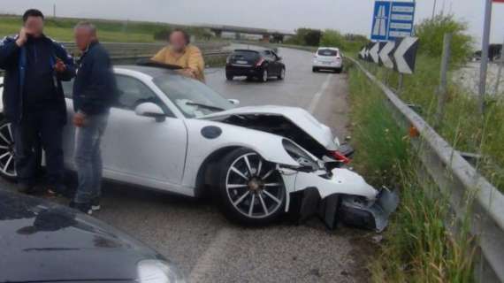 FOTO E VIDEO - Henrique, incidente causato da una macchia d'olio: "Non andava ad alta velocità"