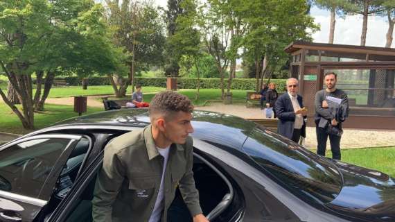 FOTO-VIDEO - Di Lorenzo a Villa Stuart per le visite mediche