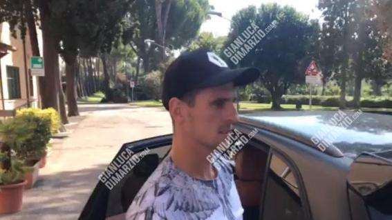 FOTO - Sky annuncia: "Milik ha abbandonato Villa Stuart, ecco i tempi per il ritorno in campo"