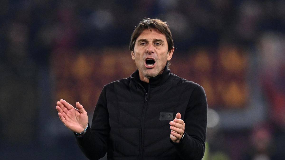 Cambio a sorpresa di Conte: esce Hojlund ed entra Elmas