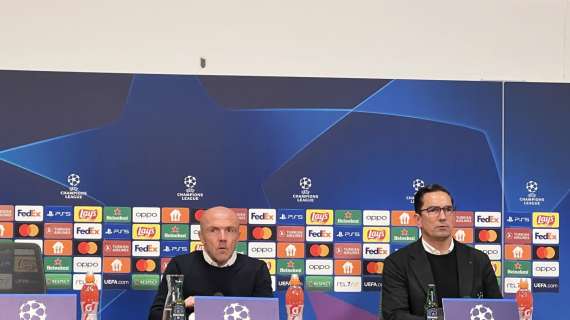 RILEGGI LIVE - Ajax, Schreuder: "Complimenti al Napoli, troppo forti". Tadic: "6-1 inaccettabile. Primo giallo non c'era"