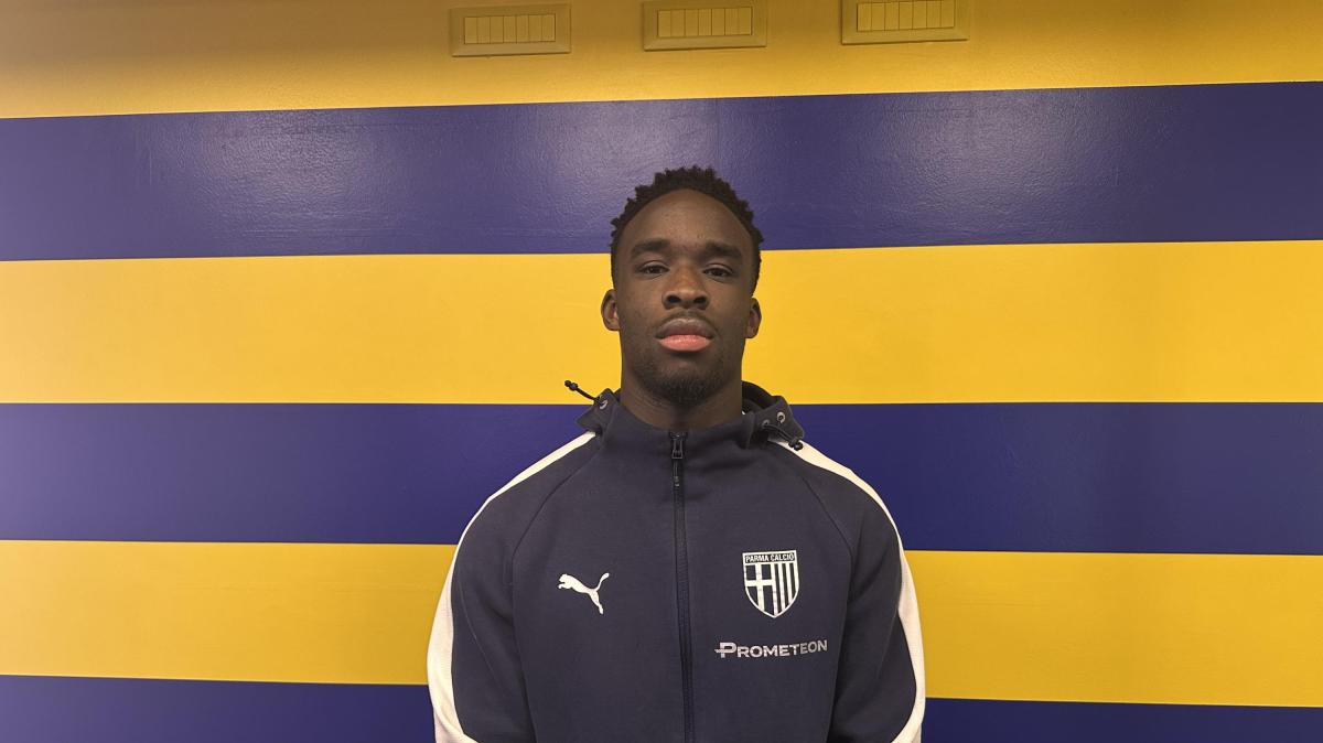 Calciomercato Napoli, nome nuovo per il centrocampo: duello con le milanesi e non solo