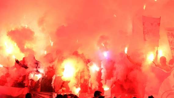 FOTO - "UEFA mafia”, i tifosi del Marsiglia contestano duramente Nyon