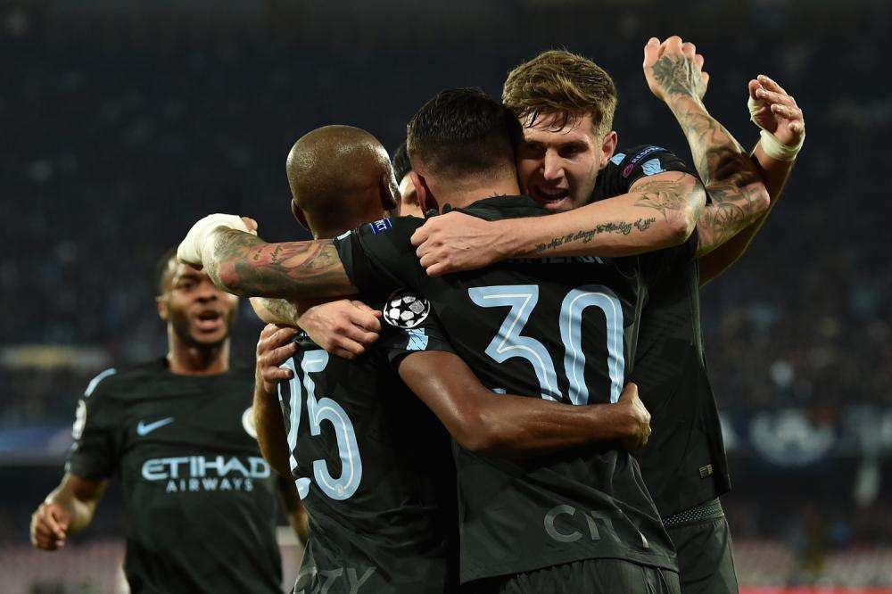 City subito avanti ad inizio ripresa! Ancora un colpo di testa batte Reina